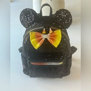 Disney PArks. Loungefly for woman and kids .Black Minnie MouseSequin Backpack